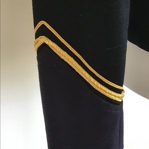 Navy Comfort Fit Shirt Collar Jacket With Concealed Buttons